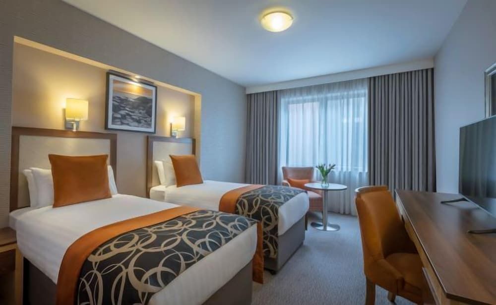 Clayton Hotel Limerick Twin Room 2