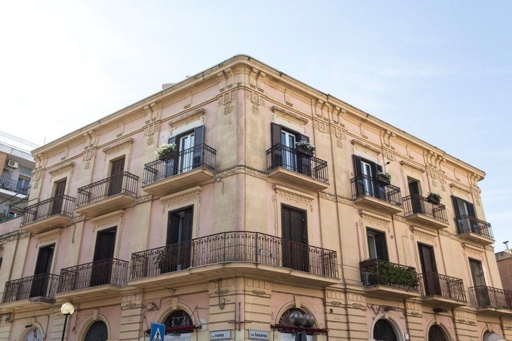 undefined Residence Le Vie del Centro 4