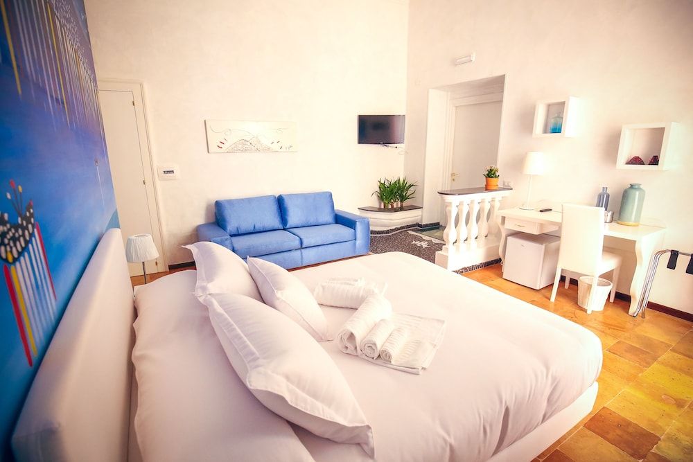 undefined Hotel Napoli Mia