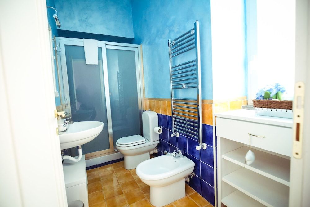 undefined Hotel Napoli Mia 2