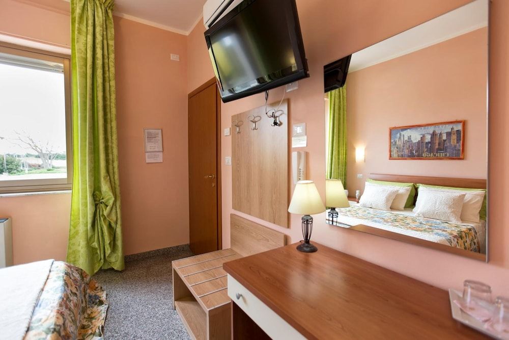 Il Sole Standard Room 9