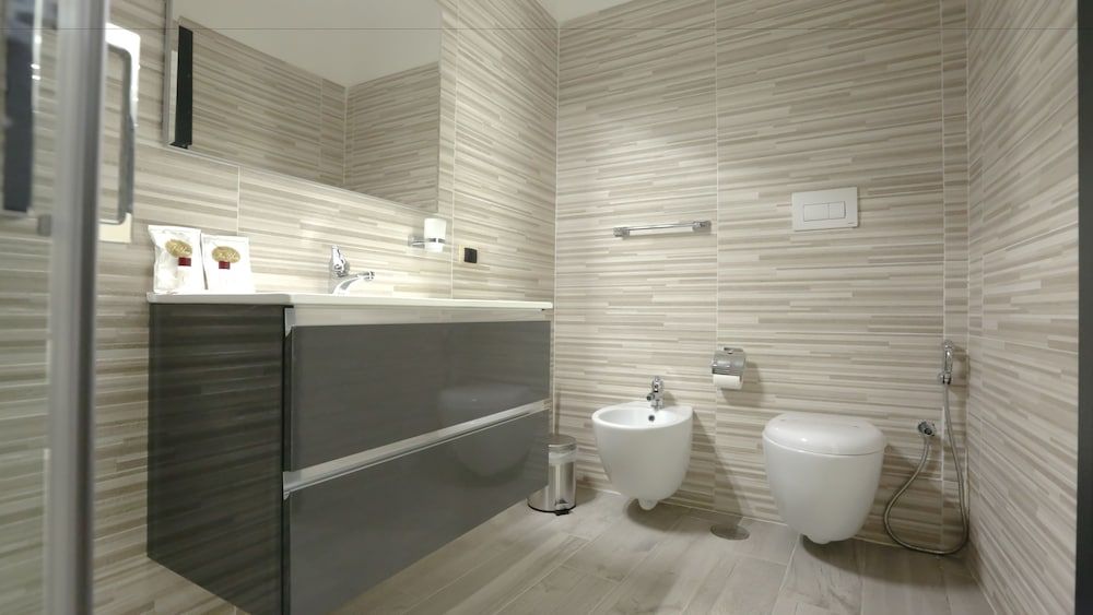 Ecumano Space Economy Double or Twin Room, Ensuite 4