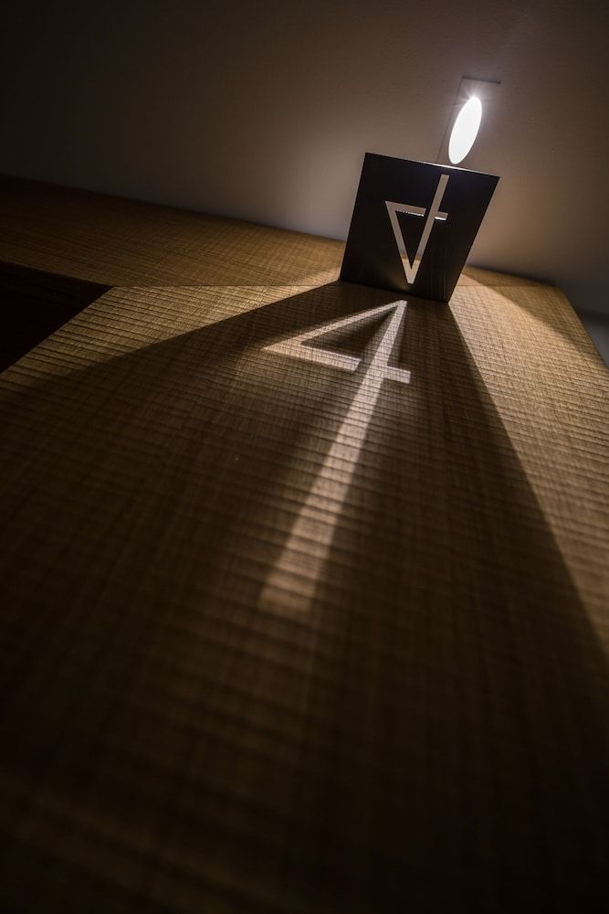 Locanda Black and White Executive Triple Room 6