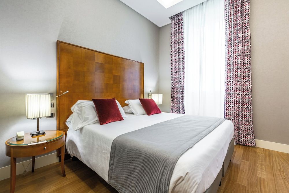 Hotel Delle Nazioni Classic Double Room 4