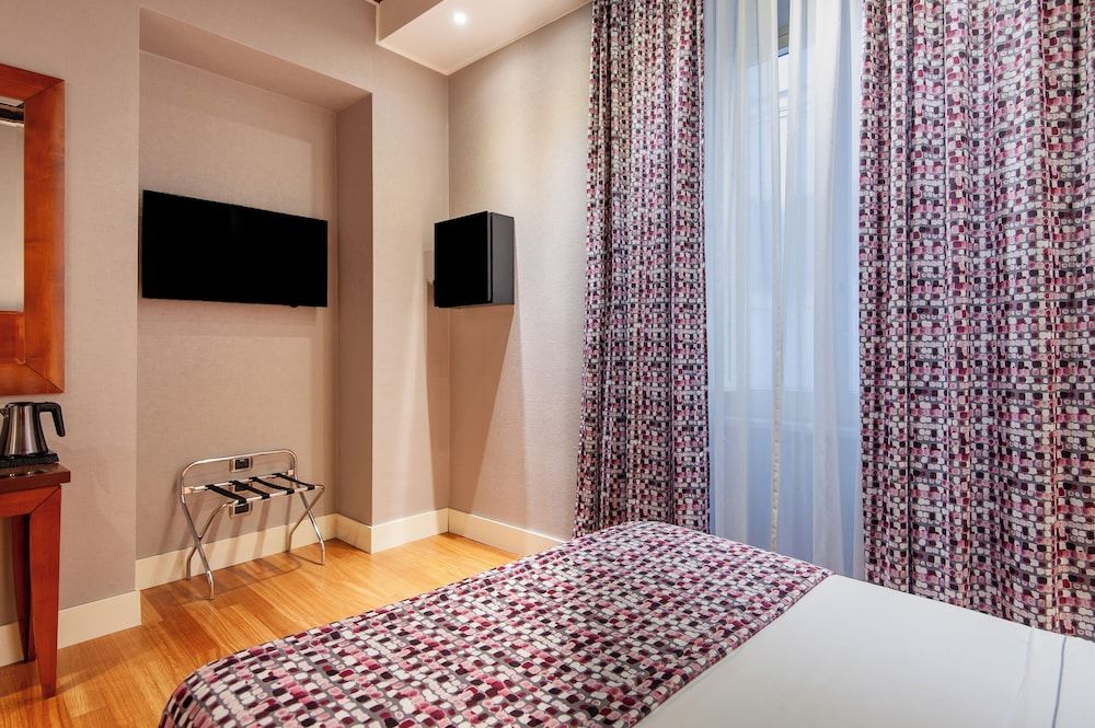 Hotel Delle Nazioni Classic Double Room 12