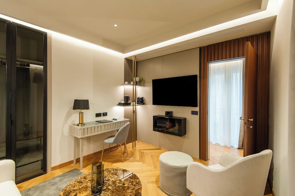 Hotel Delle Nazioni Exclusive Suite 11