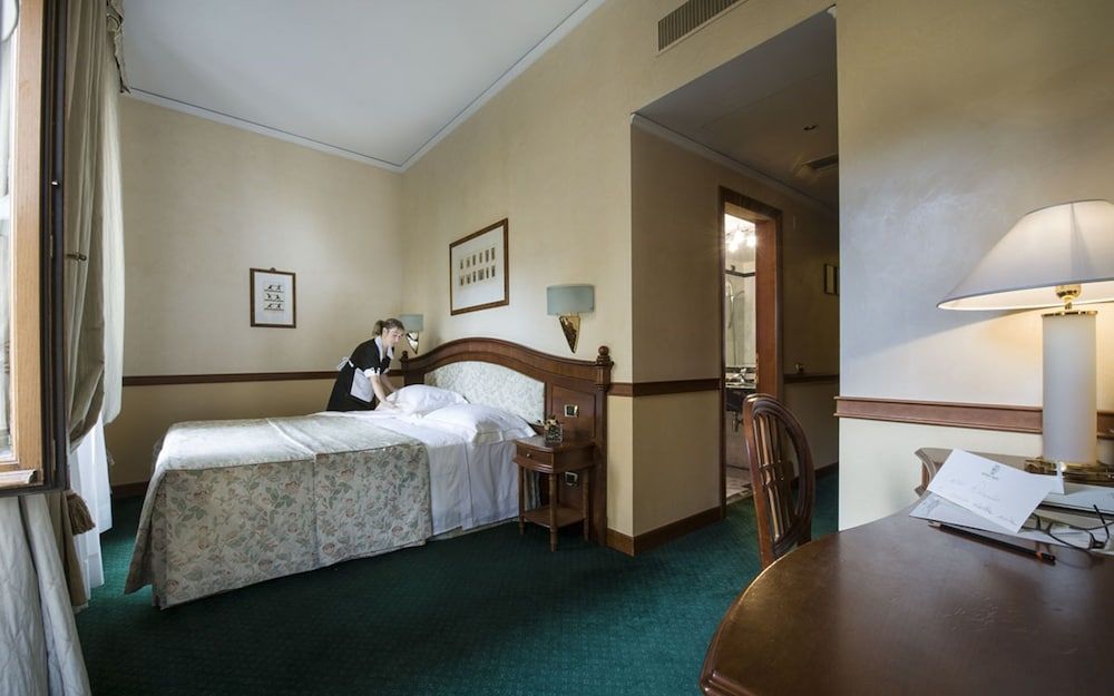 Hotel degli Orafi Standard Double Room 3