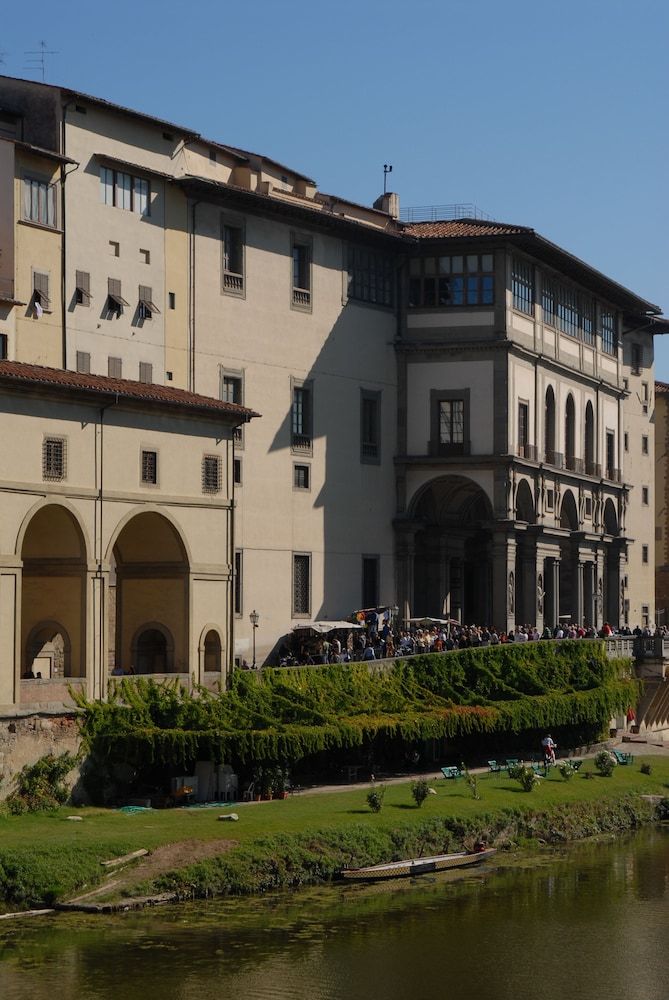 undefined Hotel degli Orafi 6