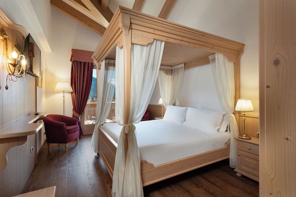 Beverly Alps Hotel & Spa