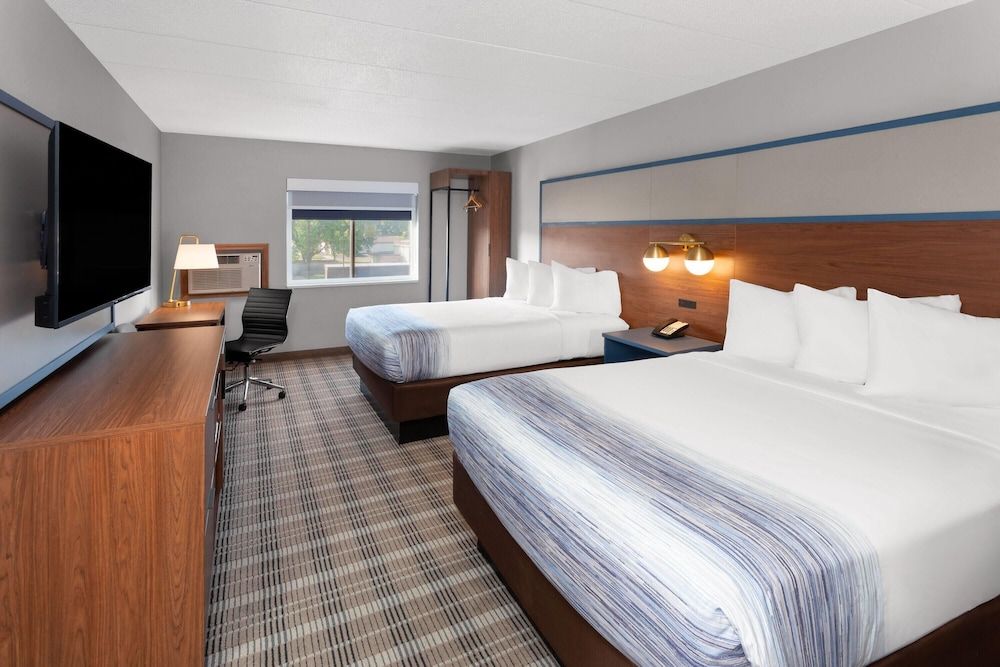Room, 2 Queen Beds, Non Smoking