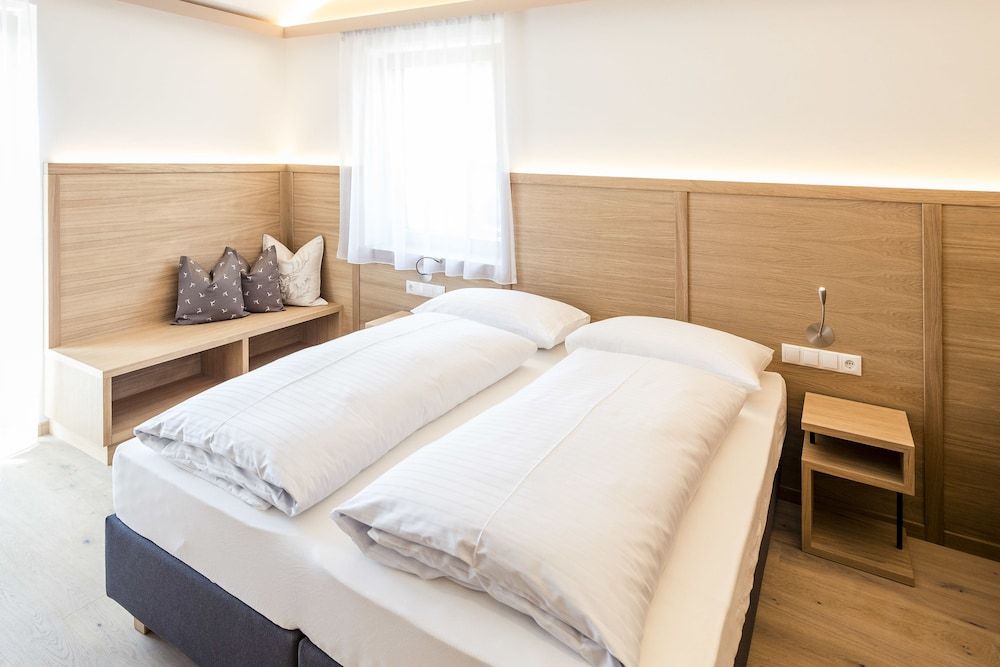 Comfort Double Room, Balcony, Mountain View