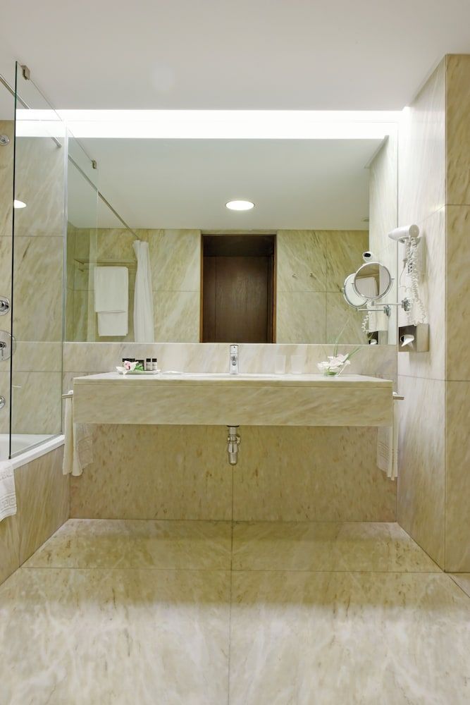 Pousada Palácio de Estói - Small Luxury Hotels Premium Room 4