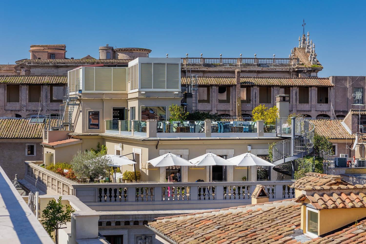 undefined Singer Palace Hotel