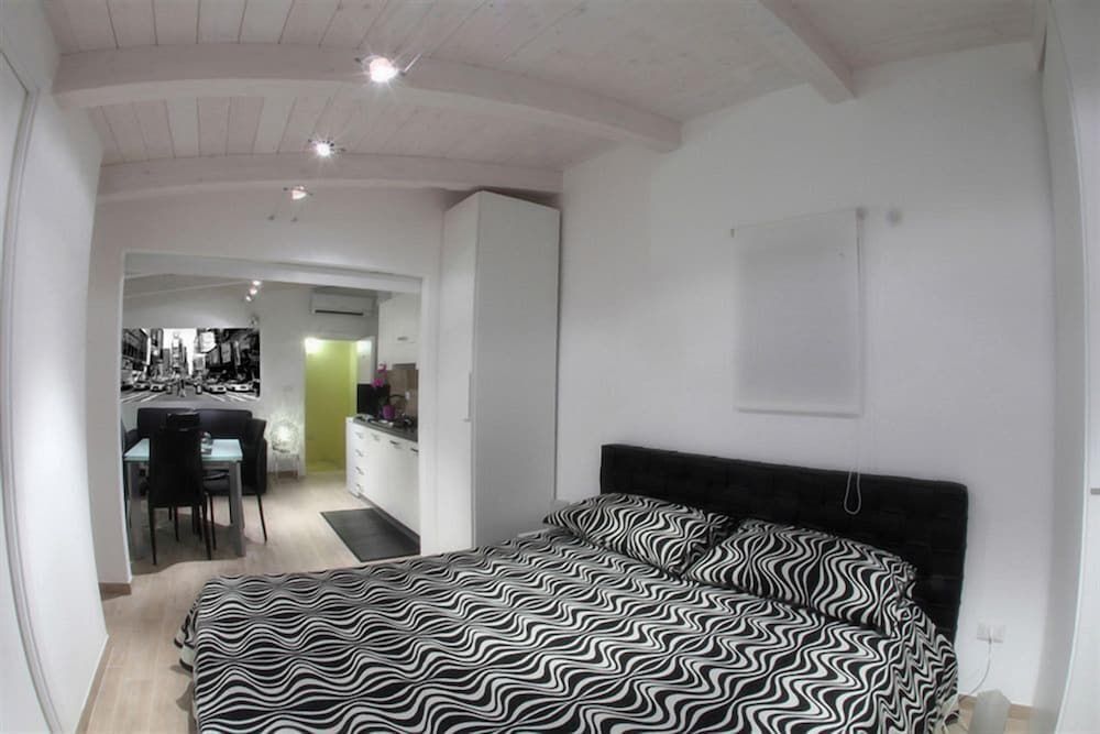 Albergo Diffuso Dimora Rossi Double Room 2
