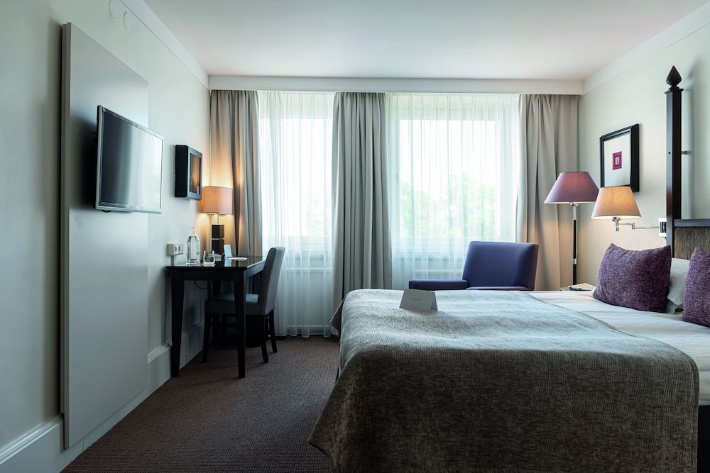 Elite Park Avenue Hotel Standard Double Room (160 cm bed) 2
