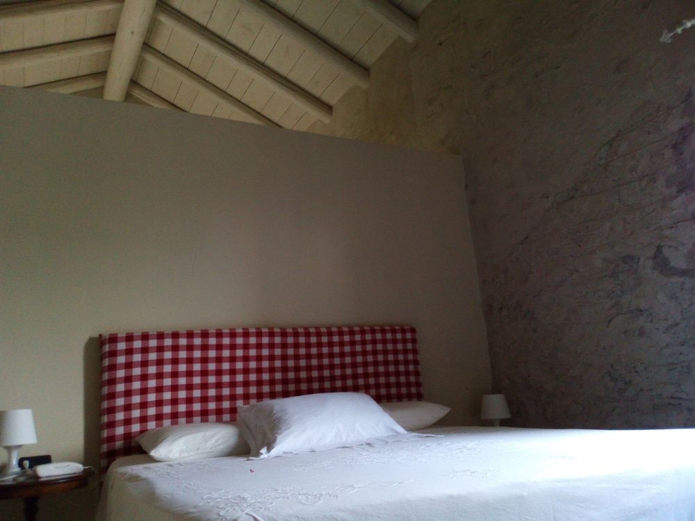 Casa Torre Allera Double Room 3