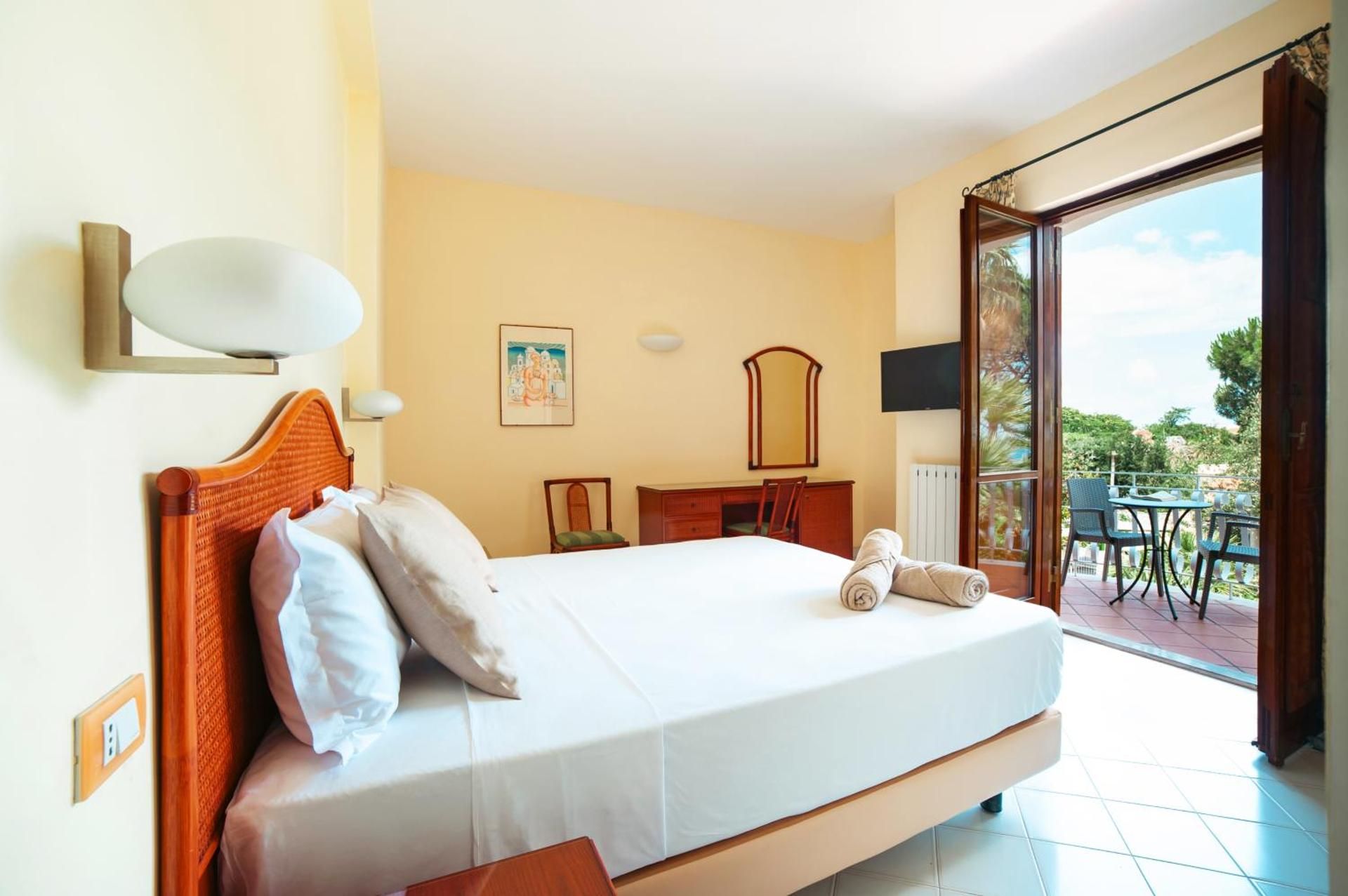 Economy Double Room with Spa Access