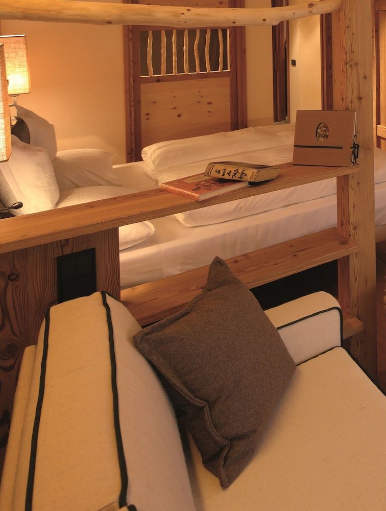 Standard Double Room (Saslong)