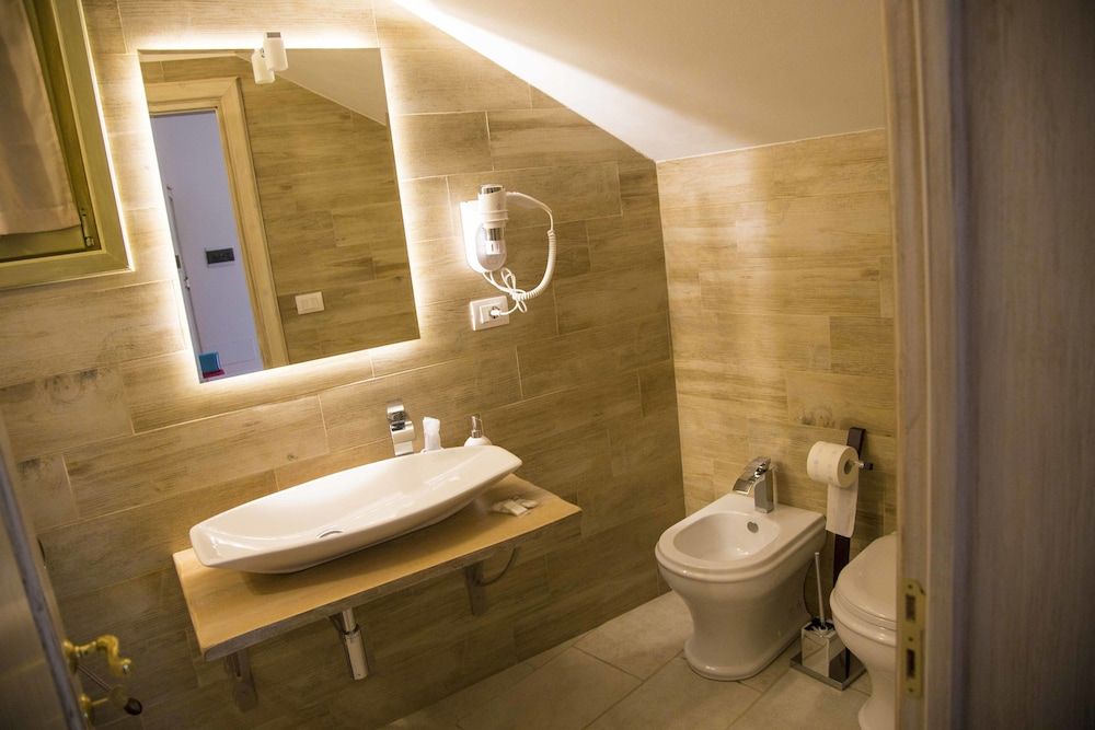 Tenuta Donna Caterina Standard Quadruple Room 2