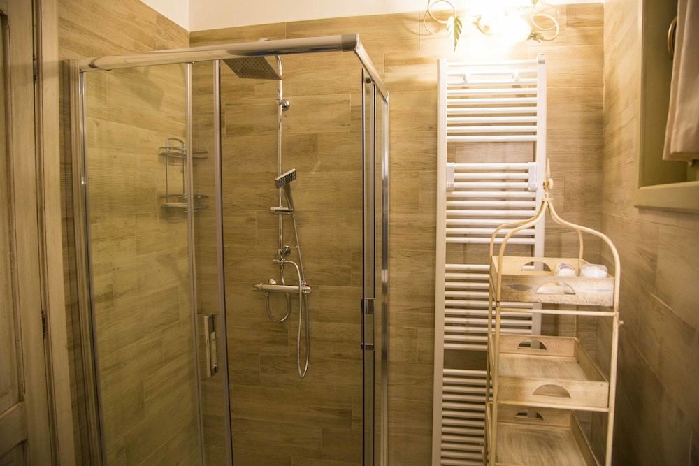 Tenuta Donna Caterina Standard Quadruple Room 4