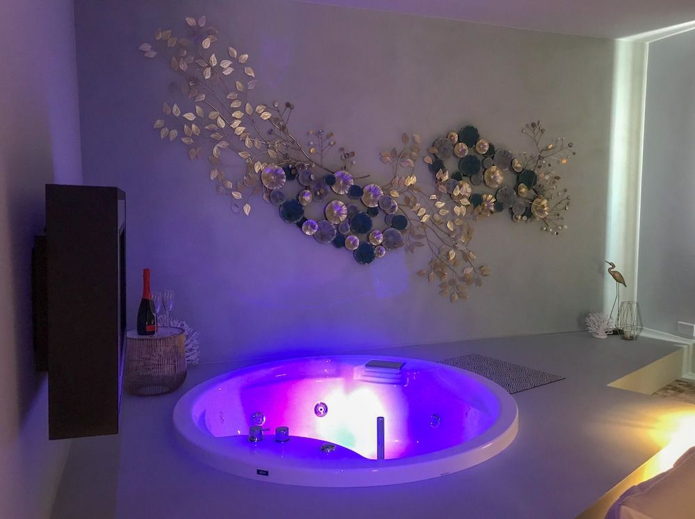 Tenuta Donna Caterina Deluxe Double Room 6