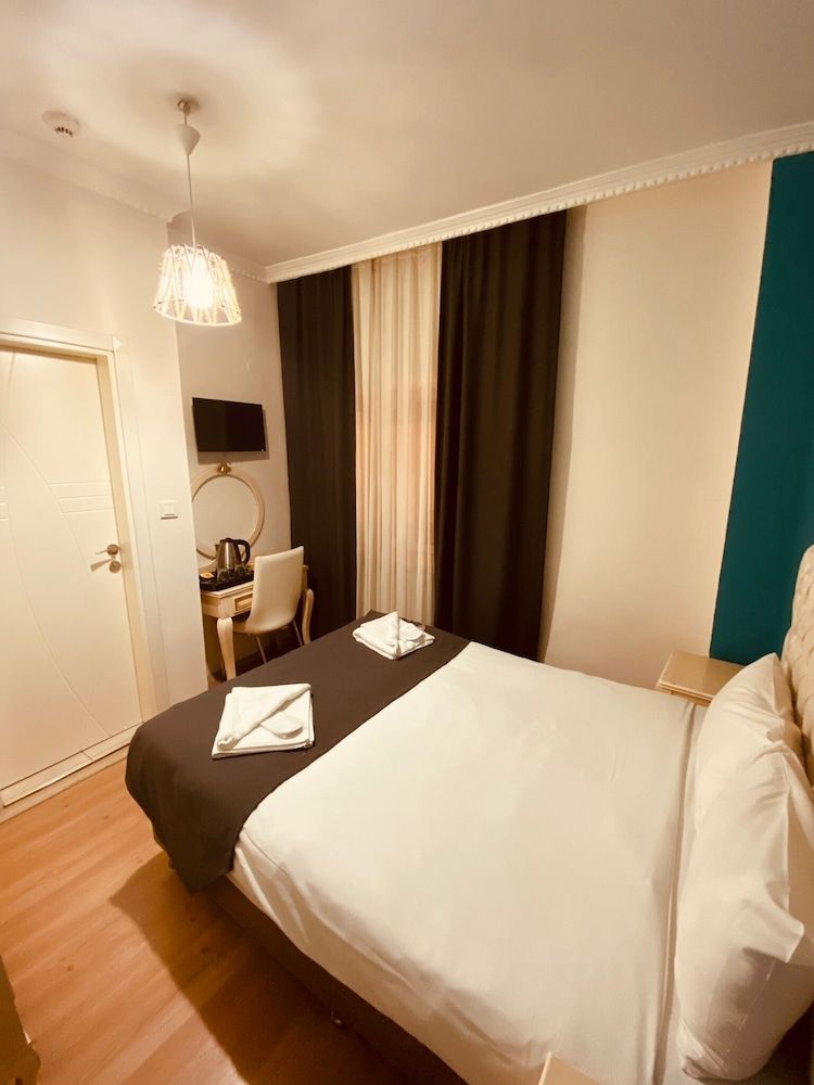Standard Single Room, 1 Double Bed