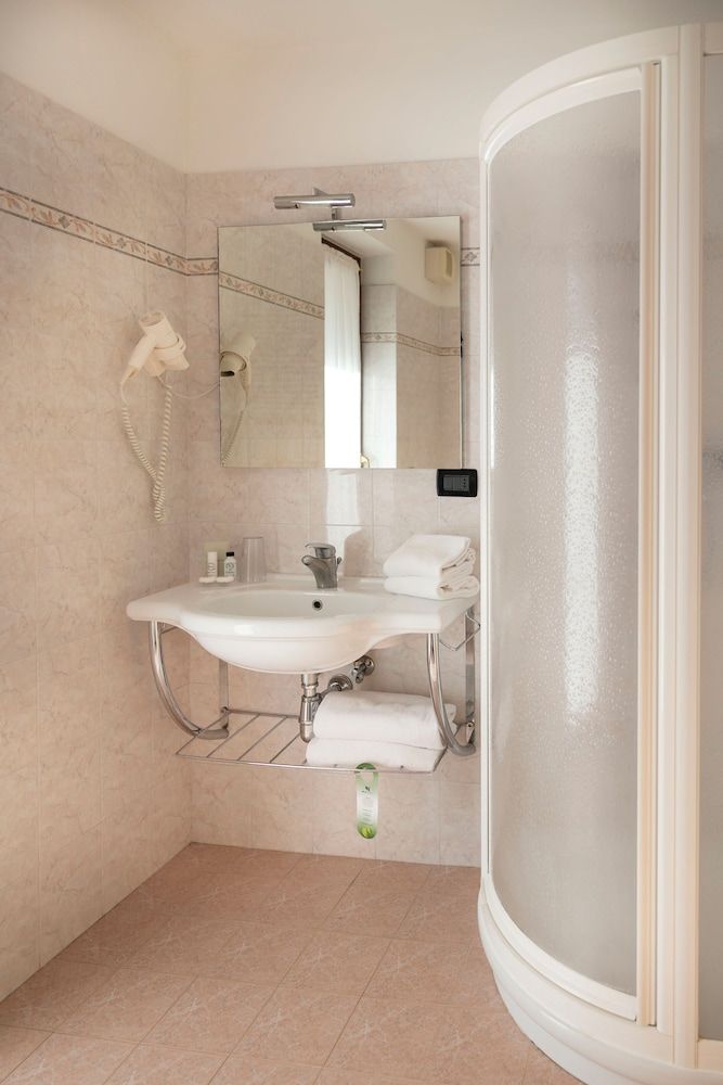 Golf Hotel Family Room, 1 Bedroom (3 Persone) 4