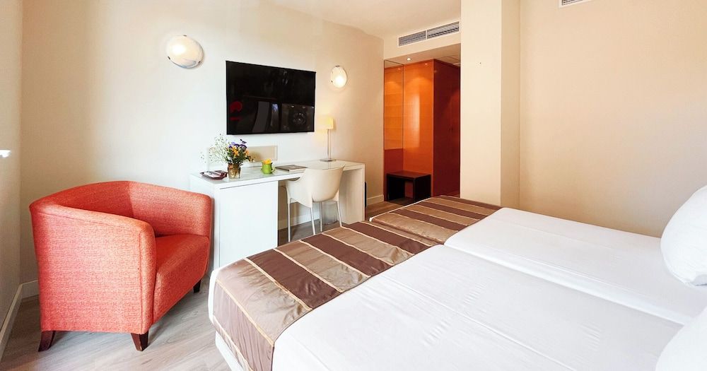 Hotel Vértice Sevilla Standard Double Room 3