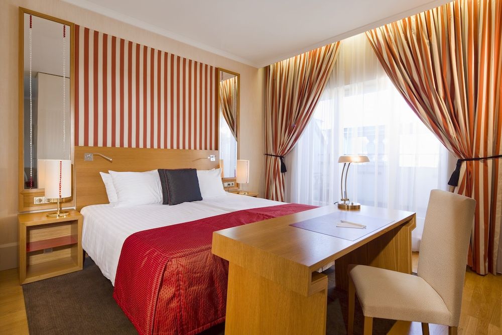 Mamaison Hotel Riverside Prague Superior Double or Twin Room 2