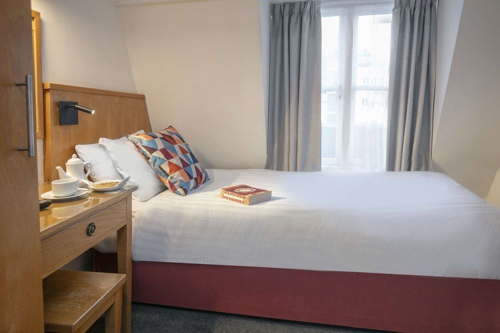 Standard Loft, 1 Twin Bed, Non Smoking (Shower Only)