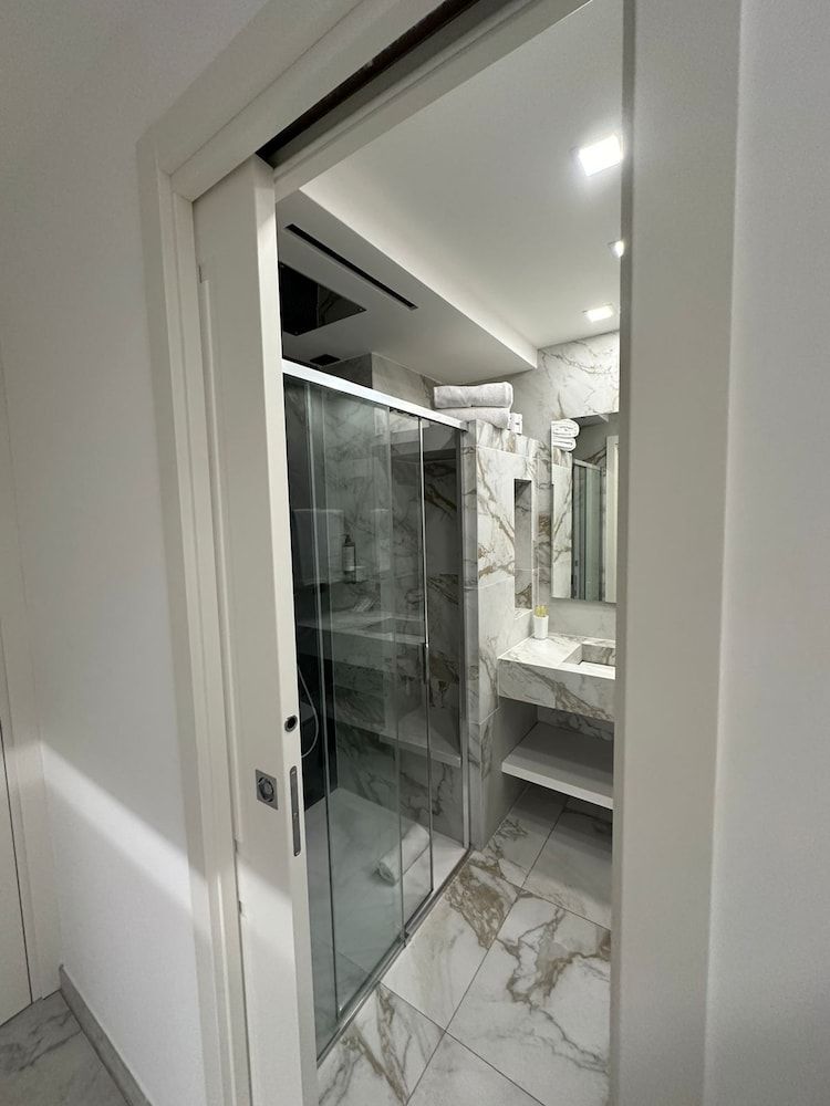 Maison Tritone Deluxe Double Room 16