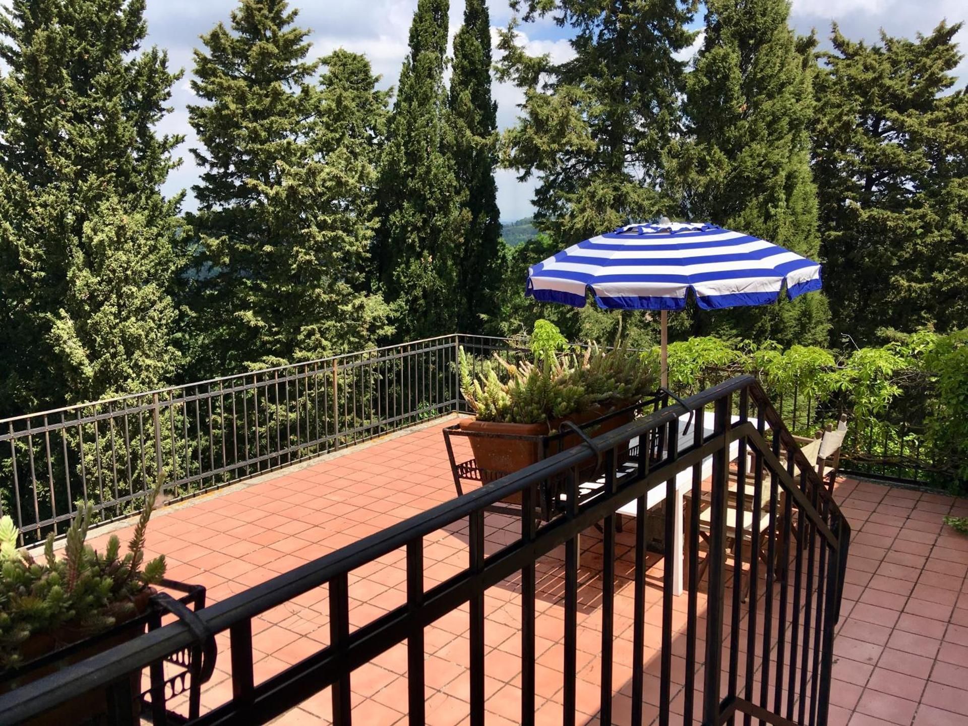 Apartment with Terrace