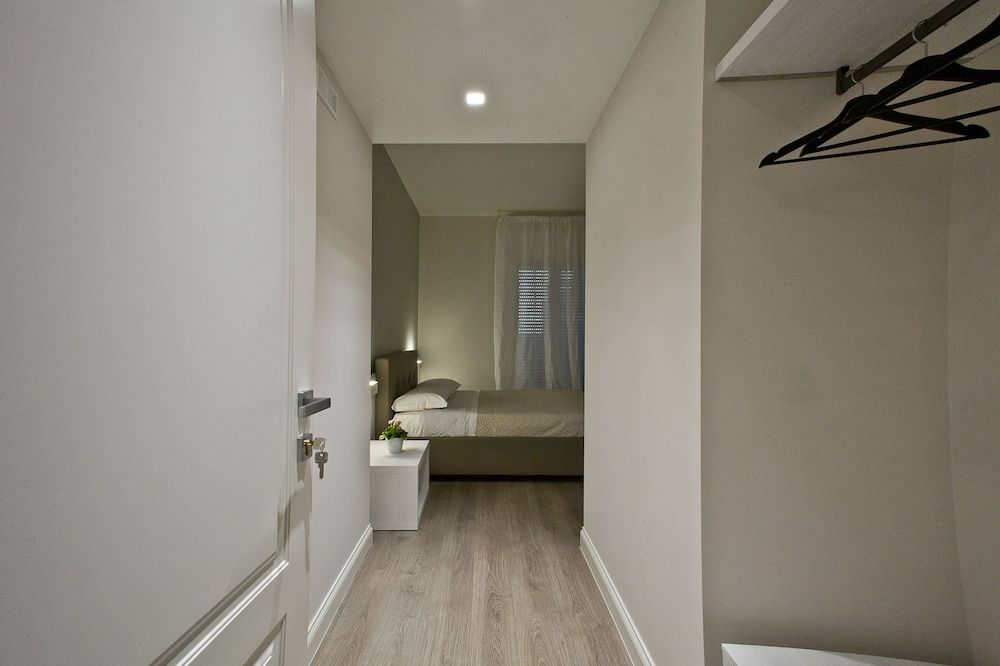 undefined Domus Roma 2