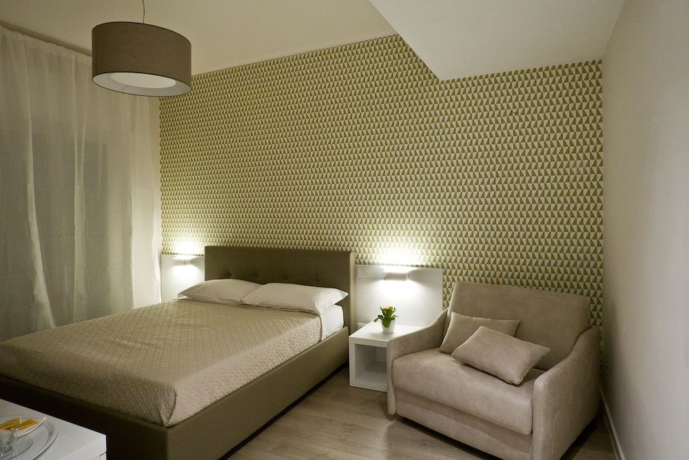 undefined Domus Roma 10