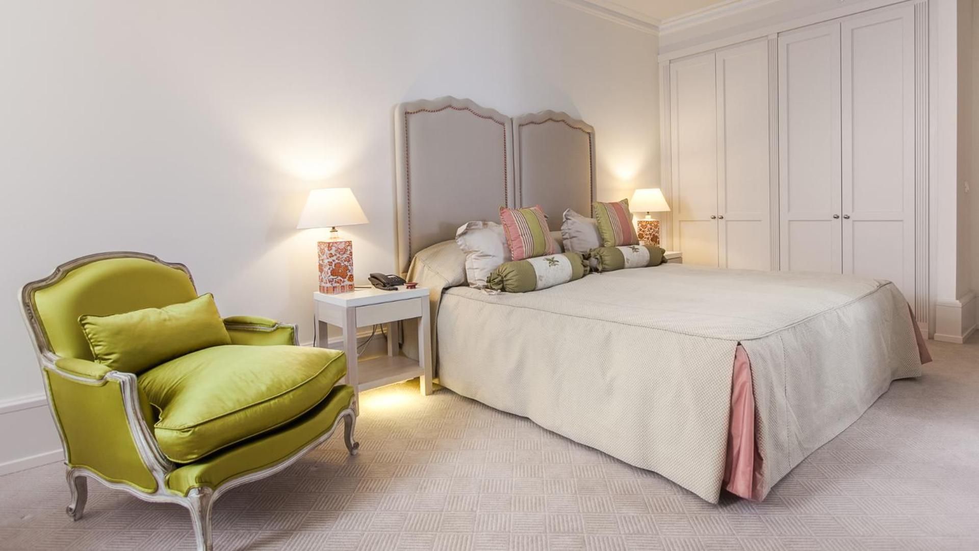 Deluxe Suite Park View