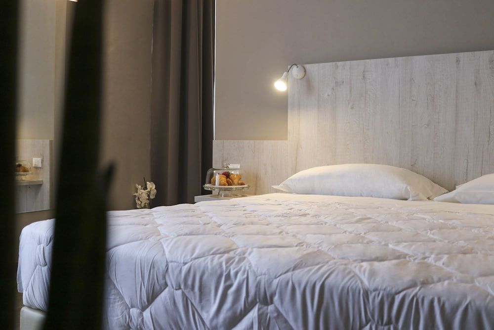 Hotel Terme di Frasassi Classic Double or Twin Room, Mountain View 5