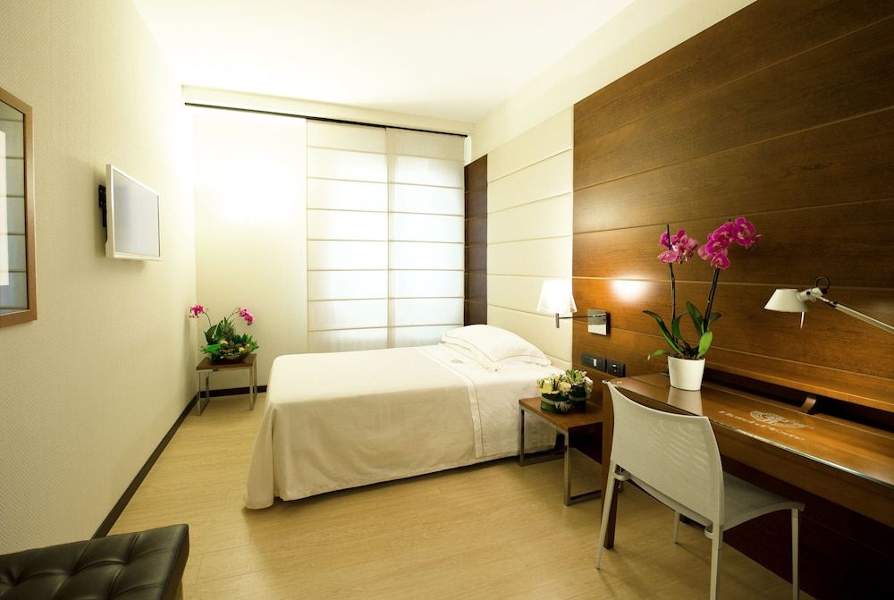 undefined Hotel D'Este 2