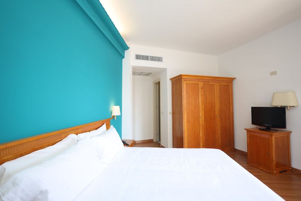 LVG Hotel Collection - Majestic Camera Deluxe Vista Mare