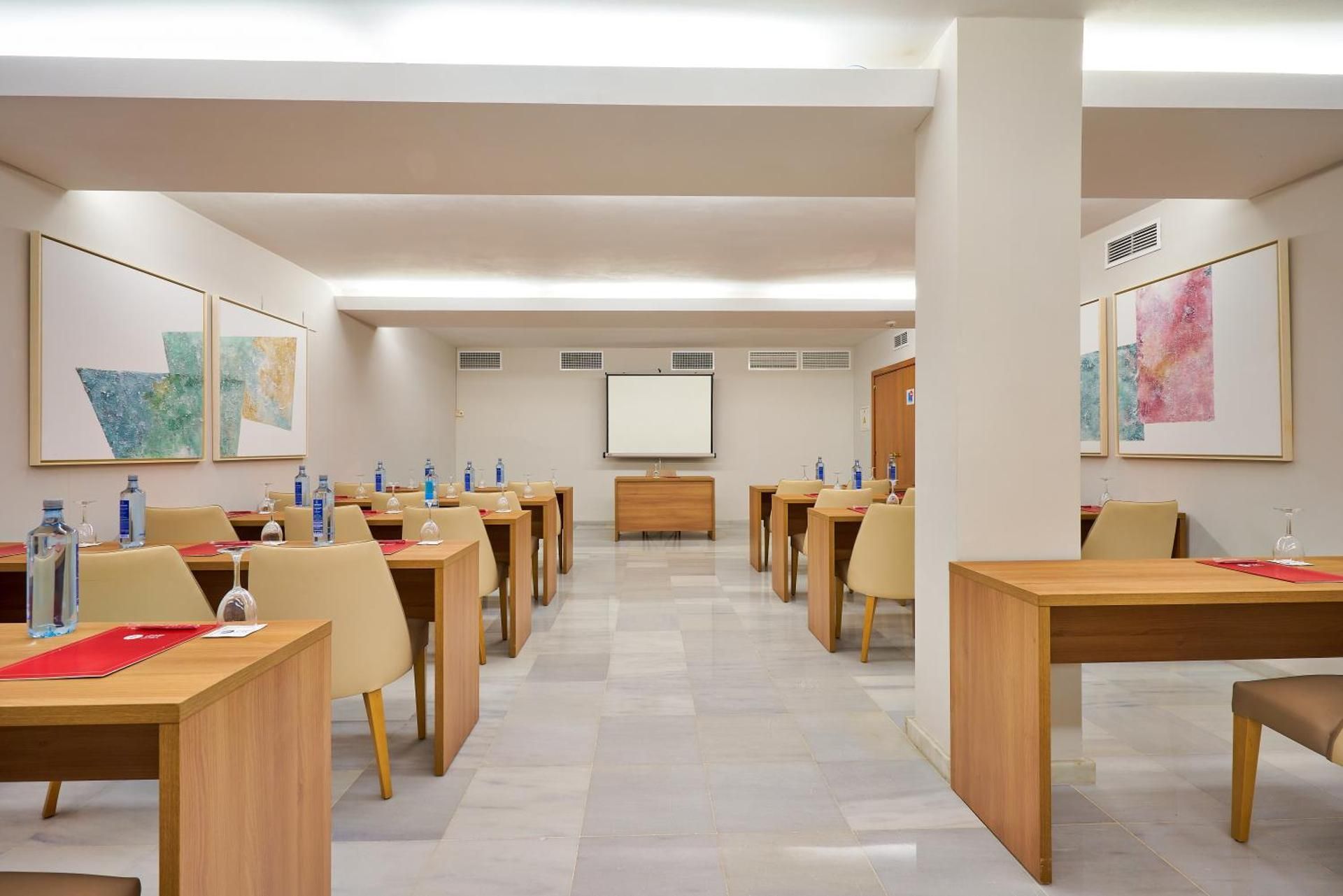 meeting room / ballrooms