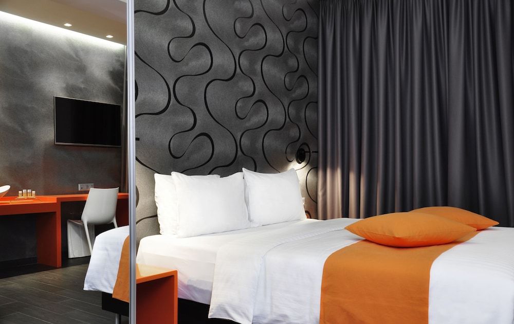 Amazon Hotel Double or Twin Room 4