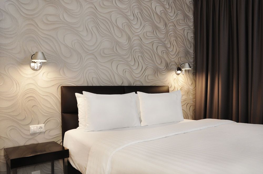 Amazon Hotel Double or Twin Room 3