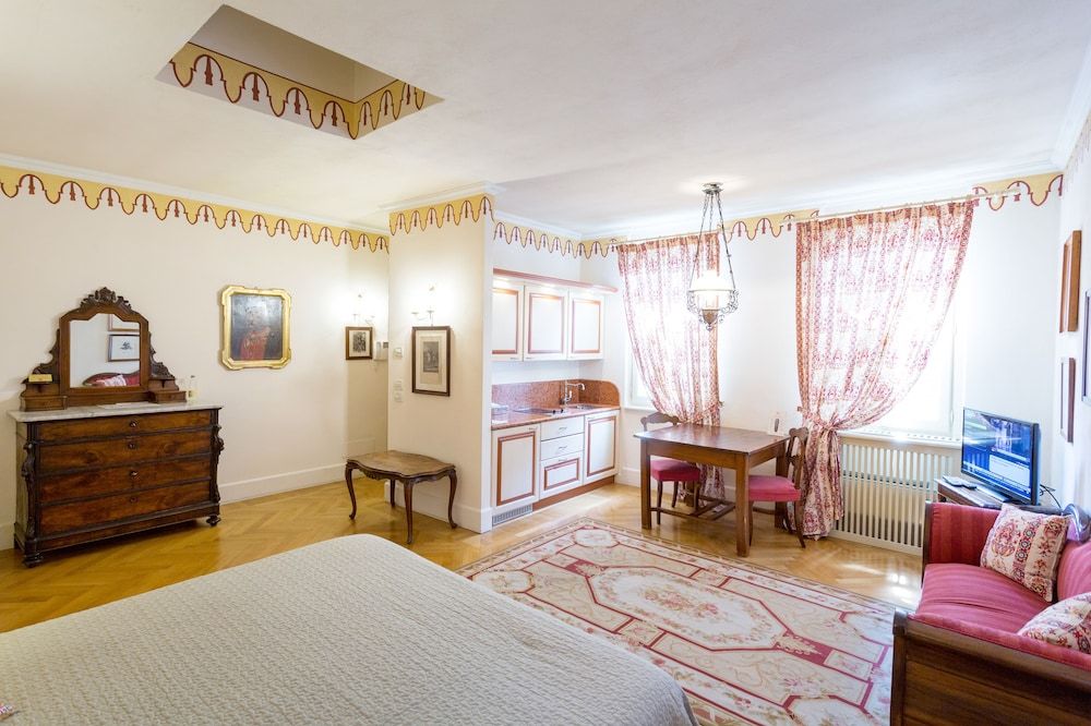 Palazzo Dalla Rosa Prati Junior Suite (Deluxe) 7