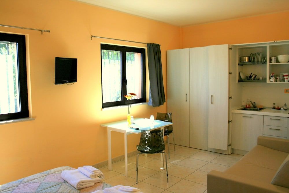 Agriturismo Argaland Family Room, Kitchenette, Garden View 12