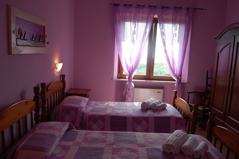 Deluxe Double Room, 2 Twin Beds, Private Bathroom, Tower
