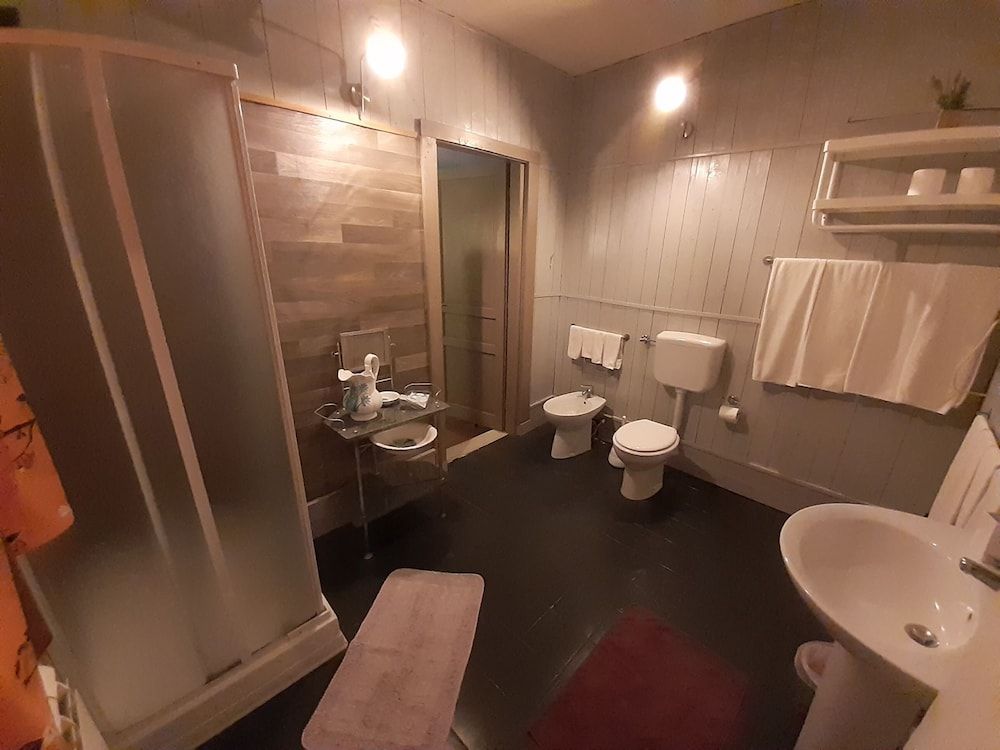 B&B La Grotta Triple Room 11