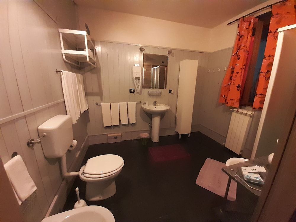 B&B La Grotta Triple Room 10