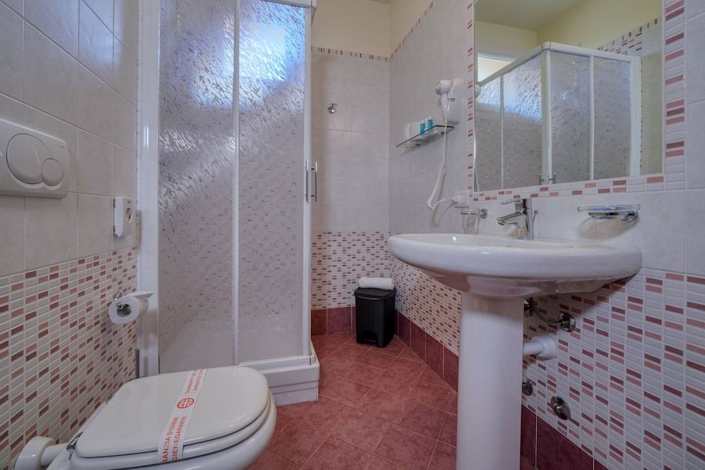 The Lighthouse Rooms Double Room, Balcony 7