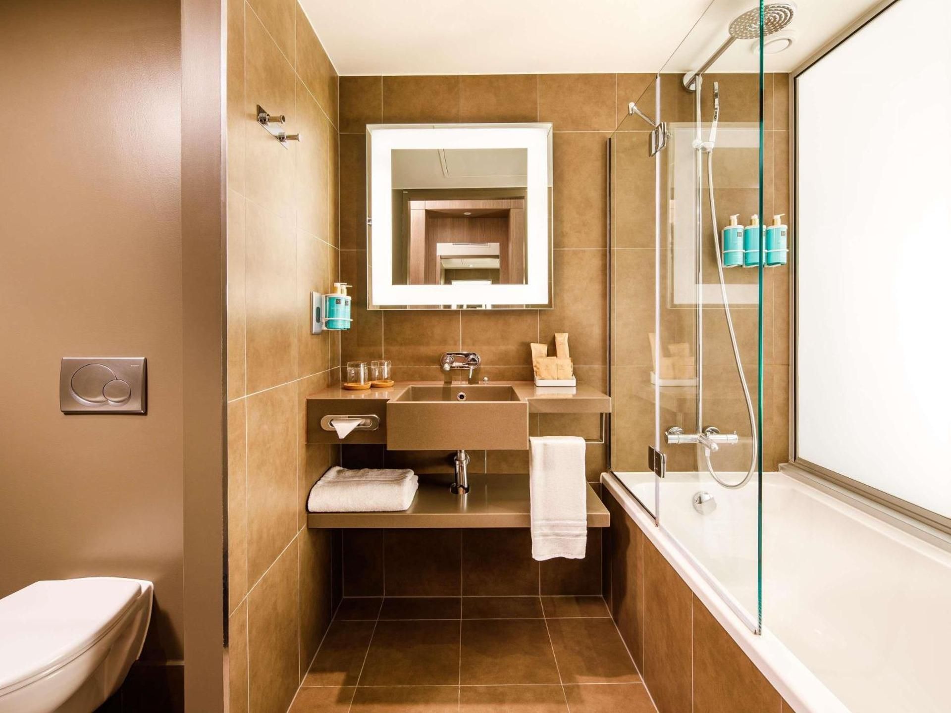 undefined Novotel London Bridge 7