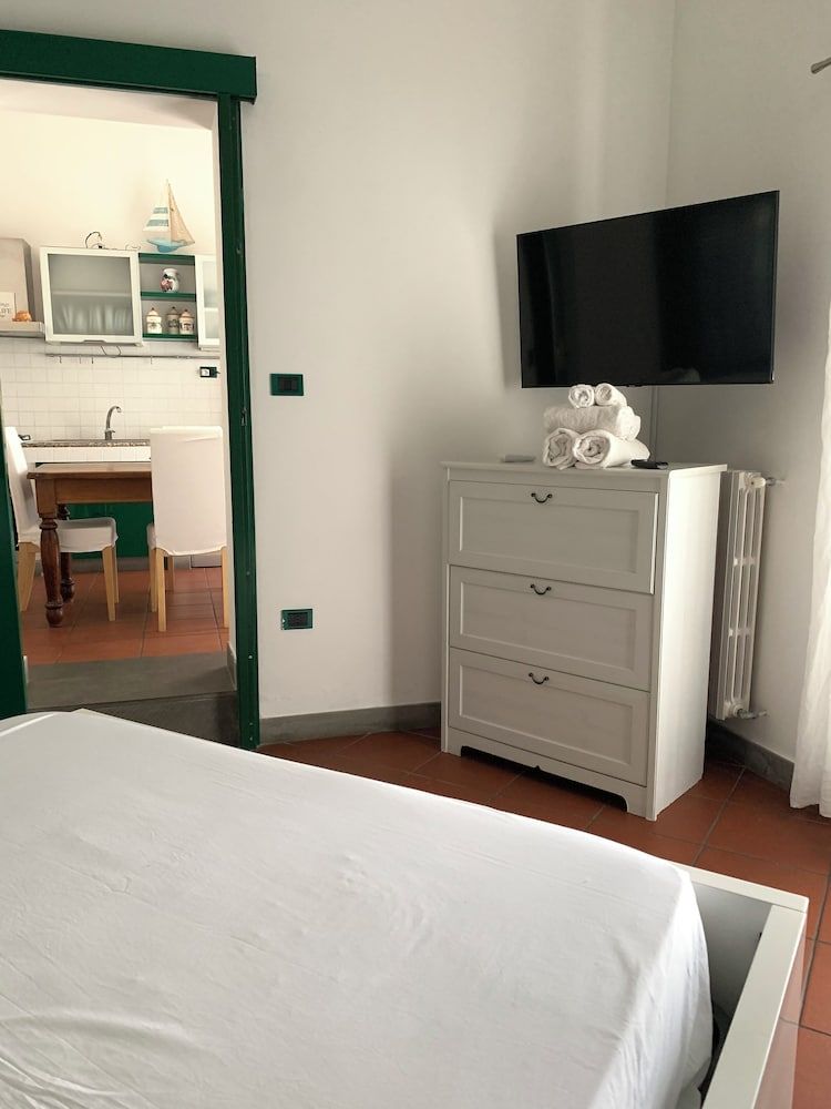 Terrazza Diomede Double Room, Sea View 10