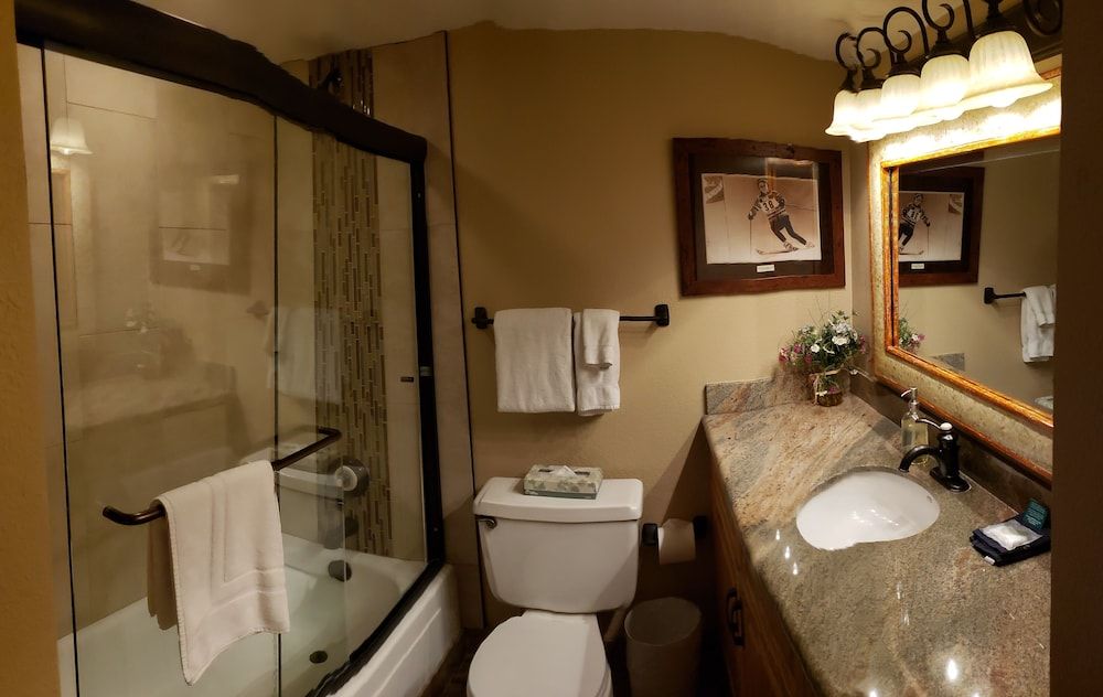 Vail's Mountain Haus Penthouse, 3 Bedrooms, Valley View 3